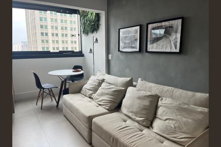 Apartamento para alugar com 1 quarto, 50m² em Vila Olímpia, São Paulo