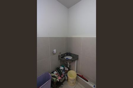 Banheiro da Suite de apartamento para alugar com 2 quartos, 59m² em Morumbi, Uberlândia