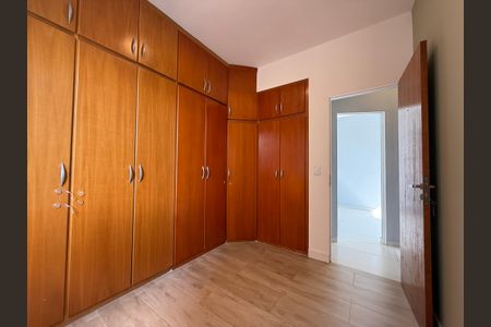 Quarto de apartamento para alugar com 2 quartos, 55m² em Nova Suíça, Belo Horizonte