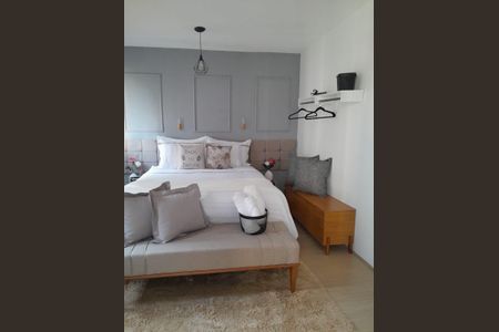 Quarto de kitnet/studio para alugar com 1 quarto, 37m² em Santo Cristo, Rio de Janeiro