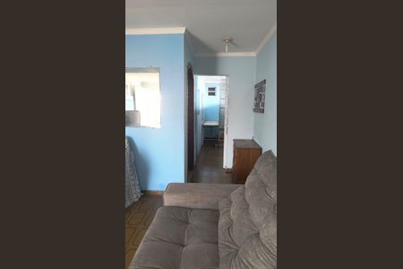 Sala de casa para alugar com 2 quartos, 55m² em Itaquera, São Paulo