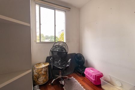 Quarto 1 de apartamento para alugar com 3 quartos, 75m² em Cristo Rei, Curitiba