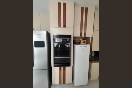 Cozinha de casa para alugar com 4 quartos, 277m² em Lídice, Uberlândia