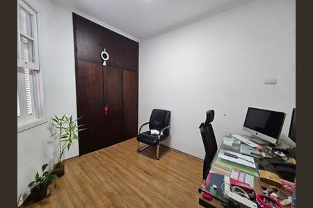 Casa à venda com 4 quartos, 259m² em Jardim Paulista, São Paulo