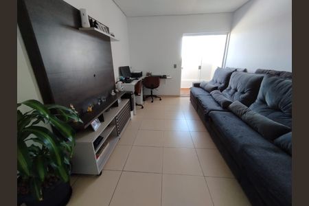 Sala de apartamento para alugar com 2 quartos, 138m² em Parque Senhor do Bonfim, Taubaté