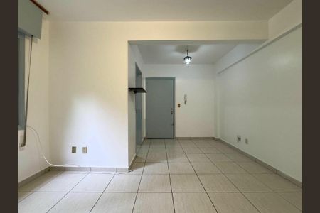 Quarto / Sala de kitnet/studio para alugar com 1 quarto, 39m² em Cidade Baixa, Porto Alegre
