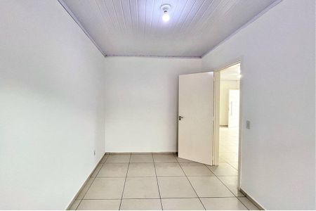 Quarto 1 de casa para alugar com 2 quartos, 68m² em Niterói, Canoas