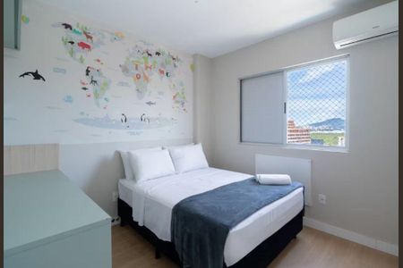 Quarto de apartamento para alugar com 3 quartos, 127m² em Saco Grande, Florianópolis