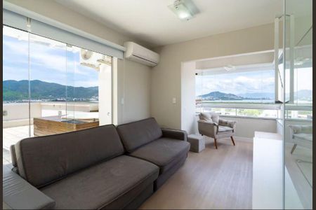 Sala de apartamento para alugar com 3 quartos, 127m² em Saco Grande, Florianópolis