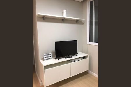 Sala de apartamento para alugar com 2 quartos, 42m² em Loteamento City Jaragua, São Paulo