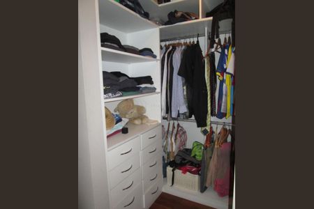 Casa à venda com 3 quartos, 350m² em Fazenda Morumbi, São Paulo