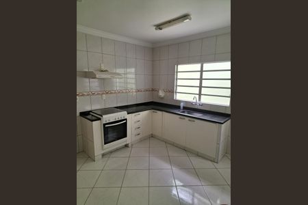 Cozinha de casa para alugar com 2 quartos, 120m² em Vila Continental, São Paulo