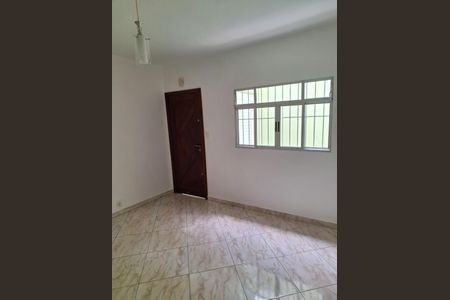 Sala de casa para alugar com 2 quartos, 120m² em Vila Continental, São Paulo