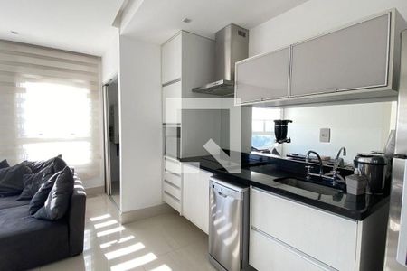 Cozinha de apartamento para alugar com 1 quarto, 43m² em Melville Empresarial Ii, Barueri