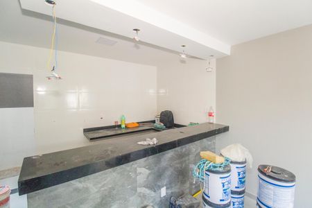 Sala/Cozinha de casa para alugar com 2 quartos, 75m² em Marechal Hermes, Rio de Janeiro