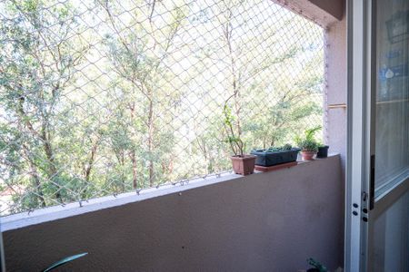 Varanda de apartamento para alugar com 3 quartos, 59m² em Jardim Santa Emilia, São Paulo