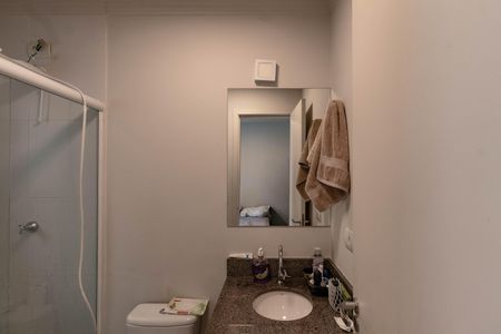 Banheiro de apartamento para alugar com 1 quarto, 25m² em Perdizes, São Paulo