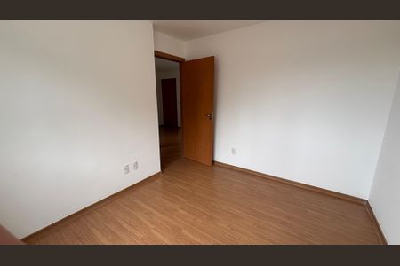Quarto de apartamento para alugar com 2 quartos, 45m² em Residencial Alvaluz, Aparecida de Goiânia