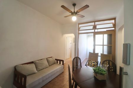 Sala de apartamento para alugar com 2 quartos, 55m² em Jardim Tres Marias, Guarujá