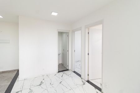 Sala de apartamento para alugar com 2 quartos, 43m² em Vila da Oportunidade, Carapicuíba
