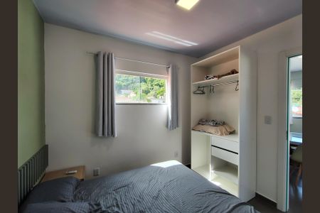 Quarto de casa de condomínio para alugar com 1 quarto, 25m² em Cachoeira do Bom Jesus, Florianópolis