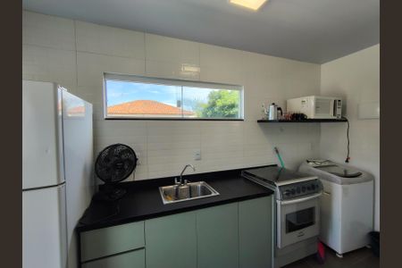 Cozinha de casa de condomínio para alugar com 1 quarto, 25m² em Cachoeira do Bom Jesus, Florianópolis