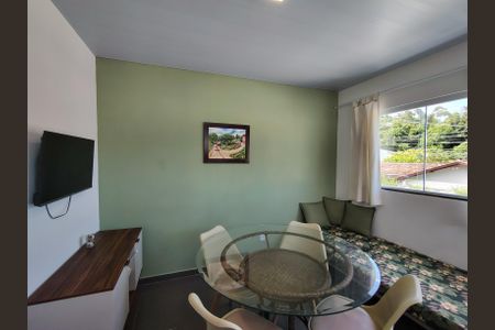 Sala - cozinha de casa de condomínio para alugar com 1 quarto, 25m² em Cachoeira do Bom Jesus, Florianópolis