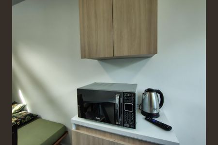 Micro-ondas de casa de condomínio para alugar com 1 quarto, 25m² em Cachoeira do Bom Jesus, Florianópolis