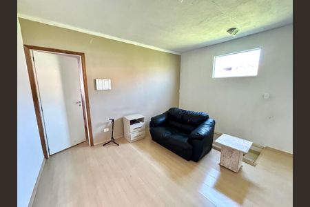 Sala de casa para alugar com 2 quartos, 116m² em Jardim do Papai, Guarulhos