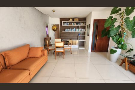 Sala de apartamento para alugar com 2 quartos, 83m² em Federação, Salvador