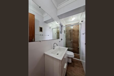 Banheiro de casa para alugar com 1 quarto, 60m² em Jardim Santa Cruz (zona Norte), São Paulo