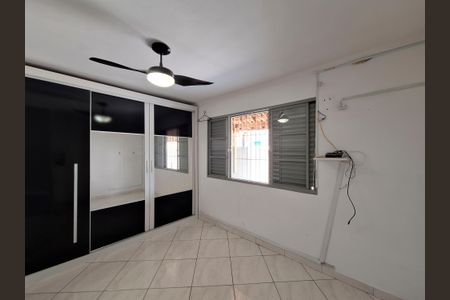 Quarto de casa para alugar com 1 quarto, 60m² em Jardim Santa Cruz (zona Norte), São Paulo