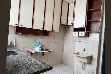 Apartamento para alugar com 2 quartos, 50m² em Jardim Vinte e Cinco de Agosto, Duque de Caxias