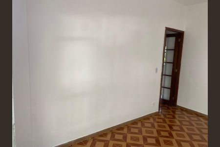 Apartamento para alugar com 2 quartos, 50m² em Jardim Vinte e Cinco de Agosto, Duque de Caxias