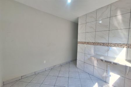 Sala de casa para alugar com 1 quarto, 30m² em Parque Independencia, Duque de Caxias