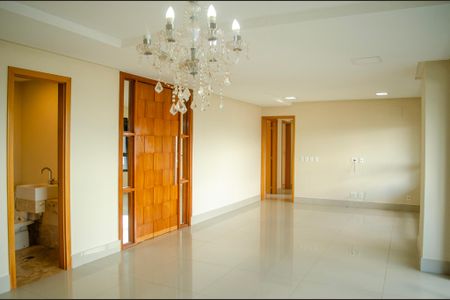 Sala de apartamento para alugar com 3 quartos, 150m² em Jardim Goiás, Goiânia