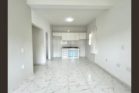 Sala de apartamento para alugar com 3 quartos, 70m² em Coloninha, Florianópolis
