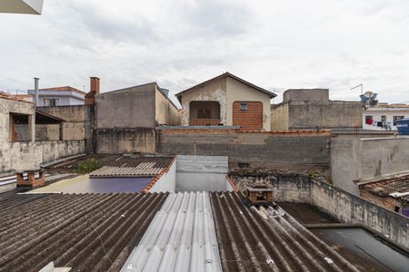 Vista Quarto 1 de casa para alugar com 2 quartos, 97m² em Vila Bauab, São Paulo