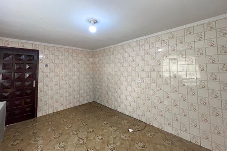 Cozinha de casa para alugar com 1 quarto, 33m² em Parque Bristol, São Paulo