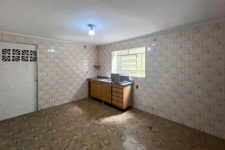 Cozinha de casa para alugar com 1 quarto, 33m² em Parque Bristol, São Paulo
