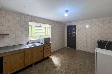 Cozinha de casa para alugar com 1 quarto, 33m² em Parque Bristol, São Paulo