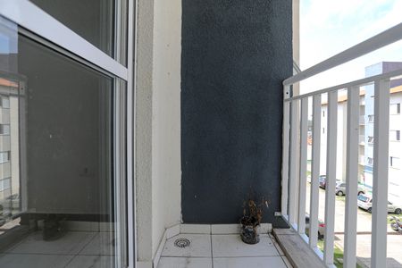 Sacada de apartamento para alugar com 2 quartos, 50m² em Jardim Marica, Mogi das Cruzes