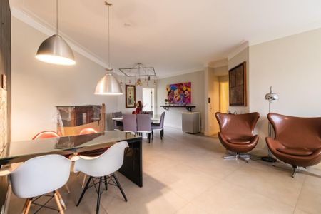 Apartamento para alugar com 3 quartos, 213m² em Empresarial 18 do Forte, Barueri