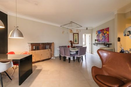 Apartamento para alugar com 3 quartos, 213m² em Empresarial 18 do Forte, Barueri