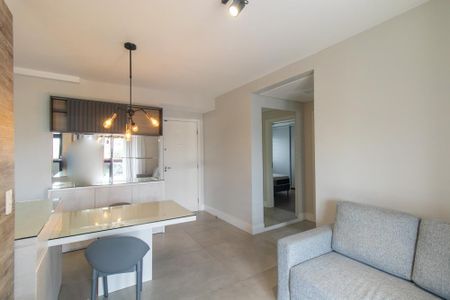 Sala de apartamento para alugar com 1 quarto, 49m² em Rebouças, Curitiba