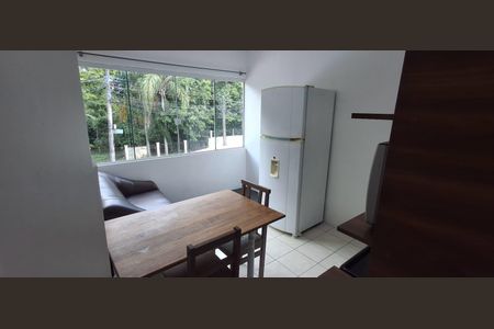 Sala de apartamento para alugar com 1 quarto, 29m² em Campeche Central, Florianópolis