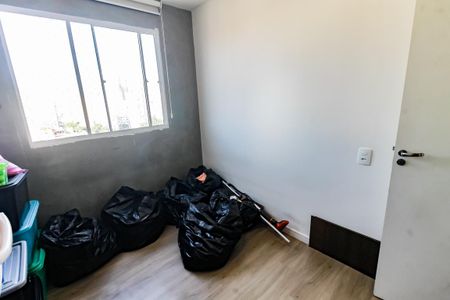 Quarto 1 de apartamento para alugar com 2 quartos, 44m² em Jardim Maria Duarte, São Paulo