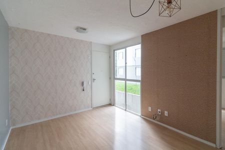 Sala de apartamento para alugar com 2 quartos, 44m² em Jardim Amaralina, São Paulo