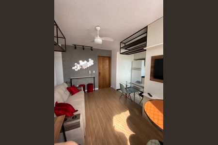 Sala de apartamento para alugar com 1 quarto, 36m² em Centro, Curitiba