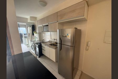 Cozinha de apartamento para alugar com 1 quarto, 49m² em Ponta da Praia, Santos